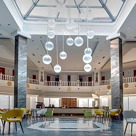 The 4* ديديم